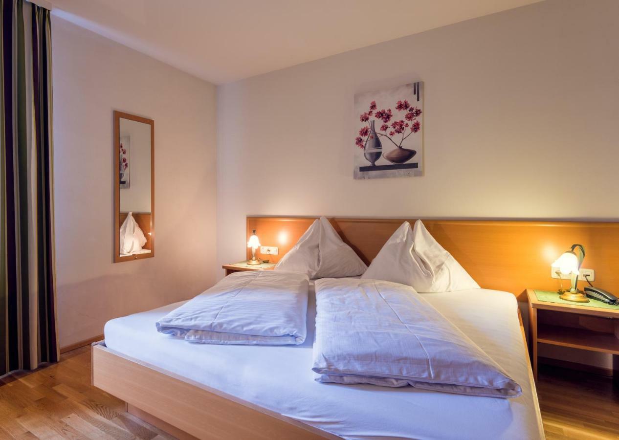 סנט יוהן אים פונגאו Hotel Restaurant Stoecklwirt מראה חיצוני תמונה